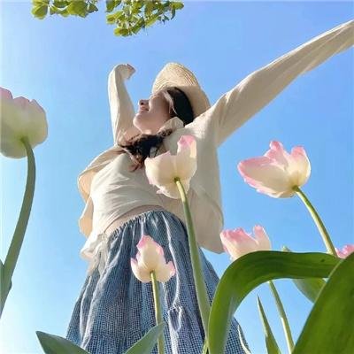 喜欢，轻吻，快跑